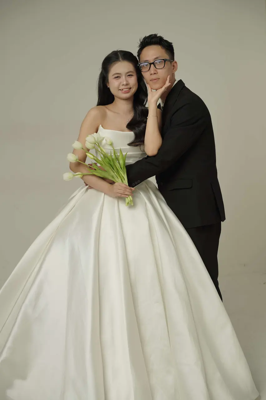 Khoảnh khắc ngày cưới 10