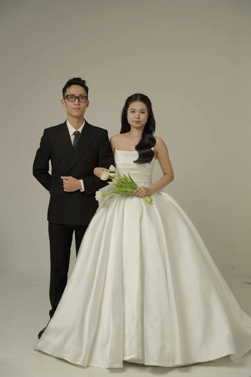 Khoảnh khắc ngày cưới 12